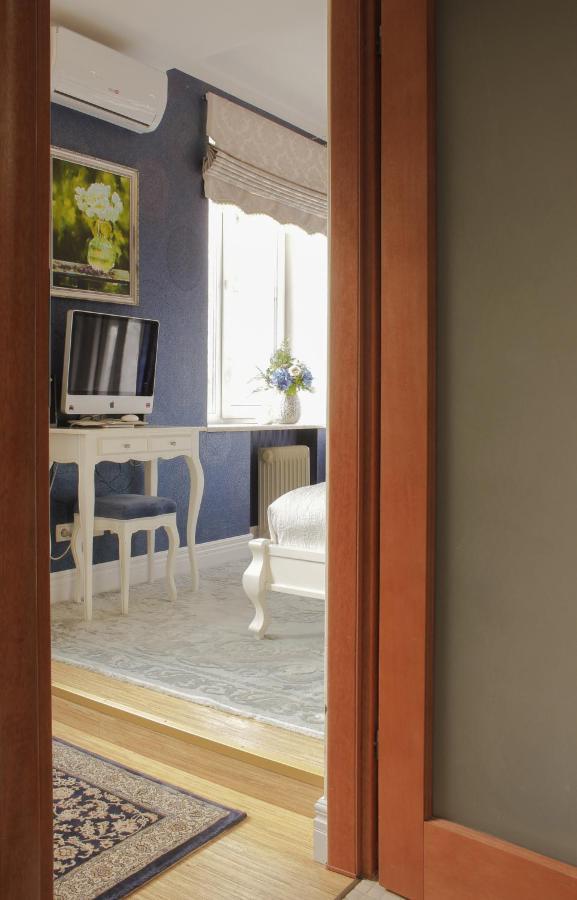 Vip Квартира, Атмосферні Boutique - Apartments Zaporizhia Esterno foto